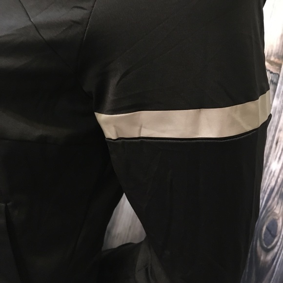 NWT Men’s Reebok Ragnar Trophy Jacket - Picture 5 of 9